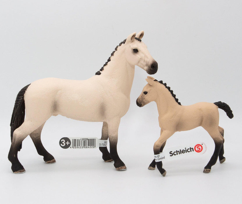 Schleich Hannoverin hevonen 13928 ja varsa 13929 - Elli Madelli